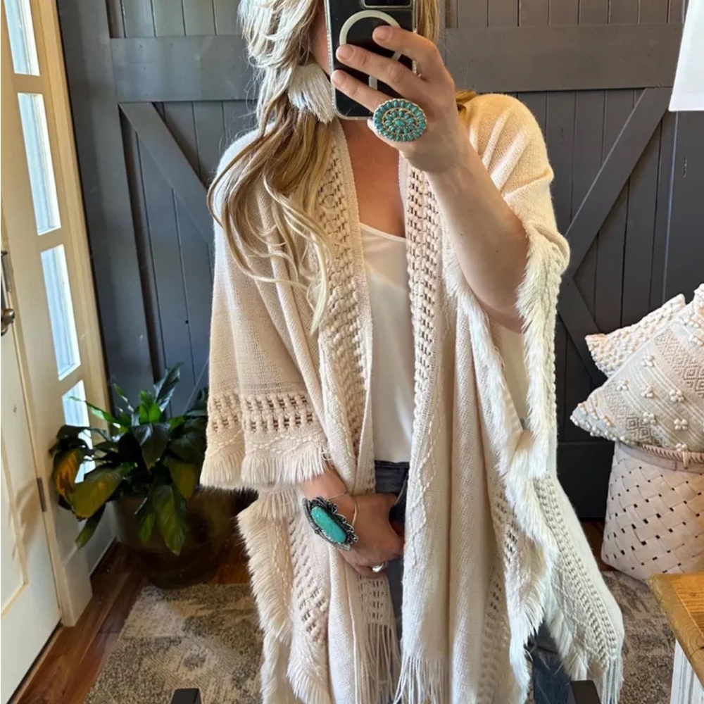 New Bohemian Knit Cream Fringe Poncho Ruana Cardigan Sweater Hippie Top